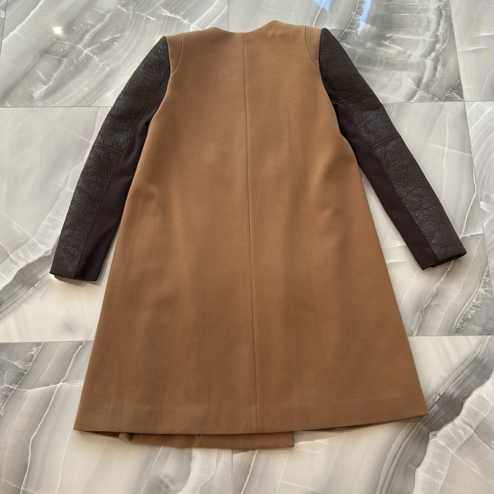BCBG wool coat. Size S - Picture 6 of 6